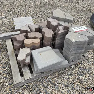 Pallet of Patio Stones
 UNRESERVED