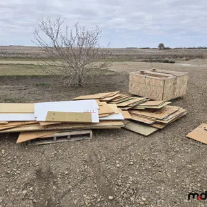 (2) Pallets of OSB/Plywood Sheets
 UNRESERVED