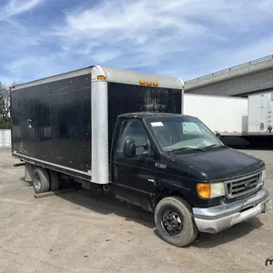 2005 Ford E450 Box Truck
 UNRESERVED