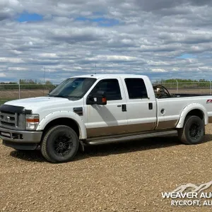 2010 FORD F350 XLT CREW CAB PICKUP