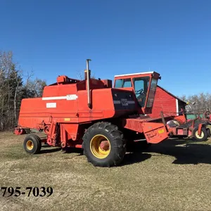 1977 Massey 760 Combine S/N1746-06459
