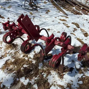 3 pt Hitch Cultivator, 5 ft wide