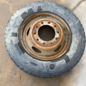 Truck Tire and Rim 245 70 R19.5