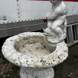 Heavy Concrete water Fountain
