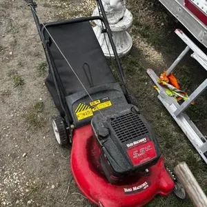 Yard Machines Lawn Mower 5.5HP