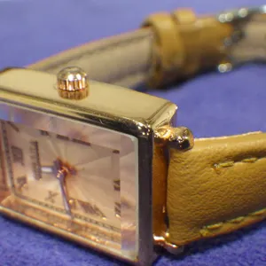 Oulijia SH146 Watch
