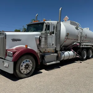 2003  Kenworth  W900   T/A  Conventional Petroleum Truck