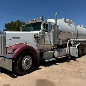 2000  Kenworth  W900   Conventional Petroleum Truck