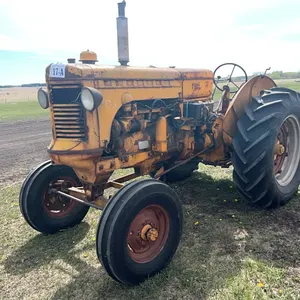 1951 MINNEAPOLIS MOLINE MODEL U 2WD TRACTOR