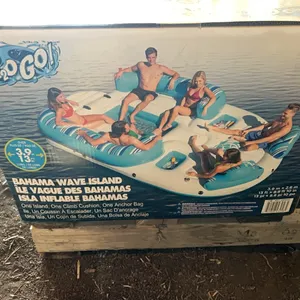 Inflatable Island, New as Per Seller (R4)