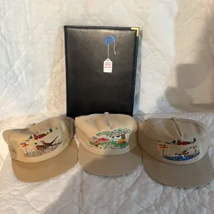 3 DEKALB CAPS-DEKALB BINDER