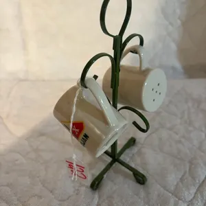 TROJAN SALT AND PEPPER-STAND