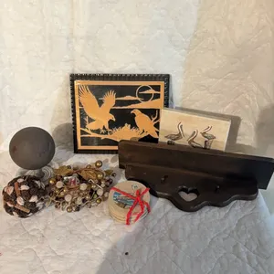 DECOR ITEMS