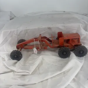 WYANDOTTE ROAD GRADER