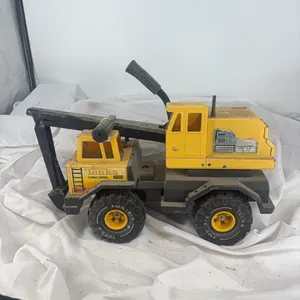 TONKA CRANE TRUCK
