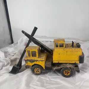 MIGHTY TONKA CRANE TRUCK