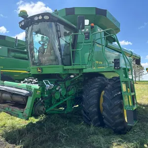 John Deere 9870 STS Combine