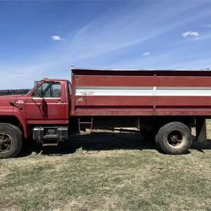1989 FORD F-800 s/a Grain Truck w/ 16 Ft. Steel Box & Nordic Hoist, 89,677 KM