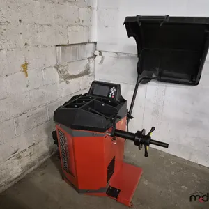 2025 RSB 1220 Tire Balancer
 UNRESERVED
