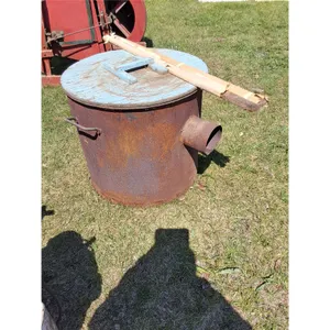 Cast Iron Feed Cooker- complete with burner,& (2) Stir Sticks