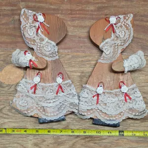 Pair of wood wall decorations