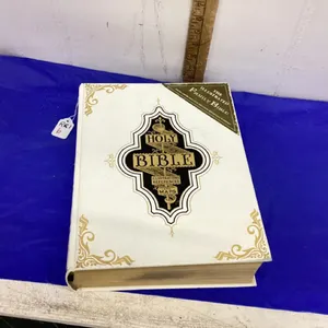LARGE HOLY BIBLE - ILLUSTRATED