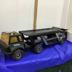 VINTAGE TONKA CAR HAULER - LARGE SIZE