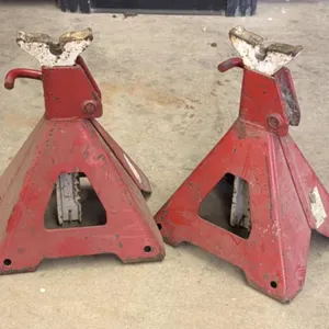 (2) Jack Stands 16�