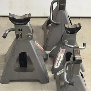 (4) Jack Stands, One missing head