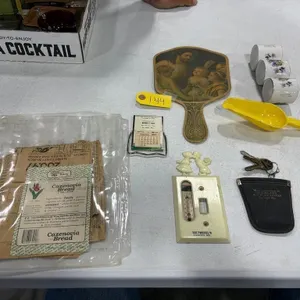 Cazenovia & La Valle Advertisement/Souvenir Lot
