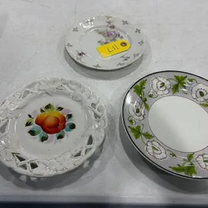 (3) Decorative Plates