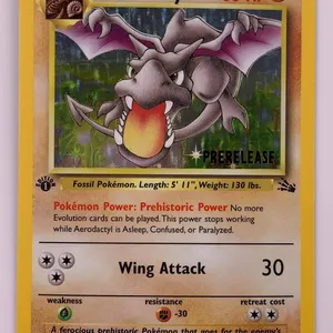 Pokémon Aerodactyl 1/62 Prerelease Holo Fossil Set Card