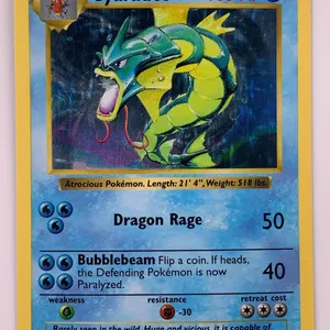 Pokémon Gyarados 6/102 Shadowless Base Set Holo Rare Card
