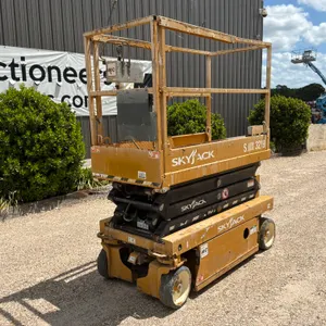 2018 SKYJACK SJIII-3219 19' SCISSOR LIFT SN: 22119957