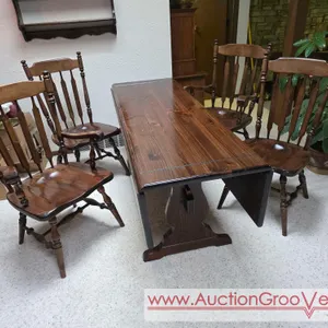 Ethan Allen Drop Leaf Table with 4 Chairs. 66 x 23 x 29 with leaves dropped. Each leaf is 12". Has some blemishes but its sturdy. * you must bring