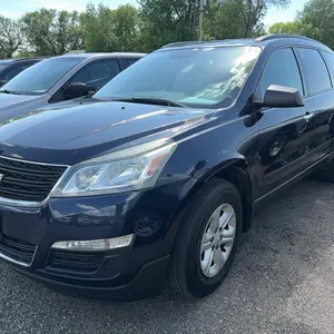 2015 CHEVY TRAVERSE LS AWD SUV