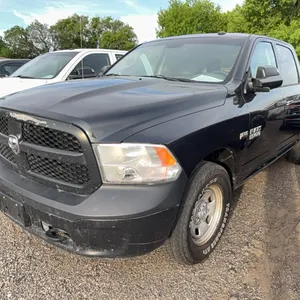 2015 RAM 1500 CREW CAB 4X4 5.5` BOX