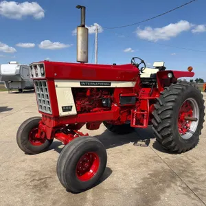 International 966 2WD Tractor—Fully Repainted