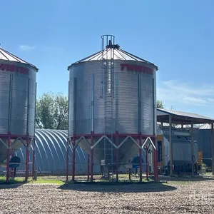 Twister +/- 4000 bu 5 Ring Hopper Grain Bin