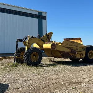 Caterpiller 4 Tire Hydraulic Pull Scraper
