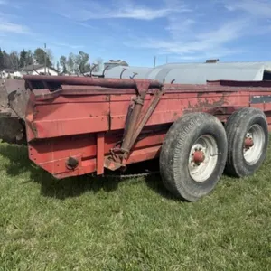 Case IH 1570 Manure Spreader