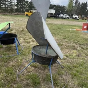 Self Standing Rubber Mineral Tub c/w Cover