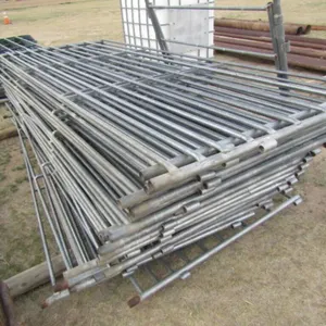 20 Galvanized Goat panels w/Gate
