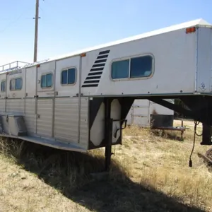 1982 Double L Aluminum Inline Show Horse Trailer