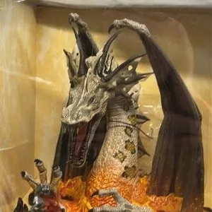 McFarlane Dragons Fall of Kingdom figurine