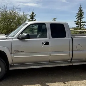 2004 Chev 2500 Duramax Diesel 2WD Ext Cab Truck