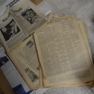 Large Amount of Old Newspapers, 1939 - 1975 Gazette the Detroit, Antique Books, Poems