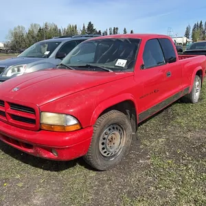 2002 DODGE DAKOTA SLT 2WD EXT CAB SHORT BOX TRUCK - NOT RUNNING - LOCATED IN SOUTH YARD