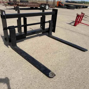 M&J Volvo Mount Pallet Forks