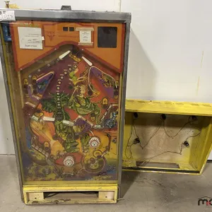 Atari "Middle Earth" Pinball Machine (Incomplete)
 UNRESERVED